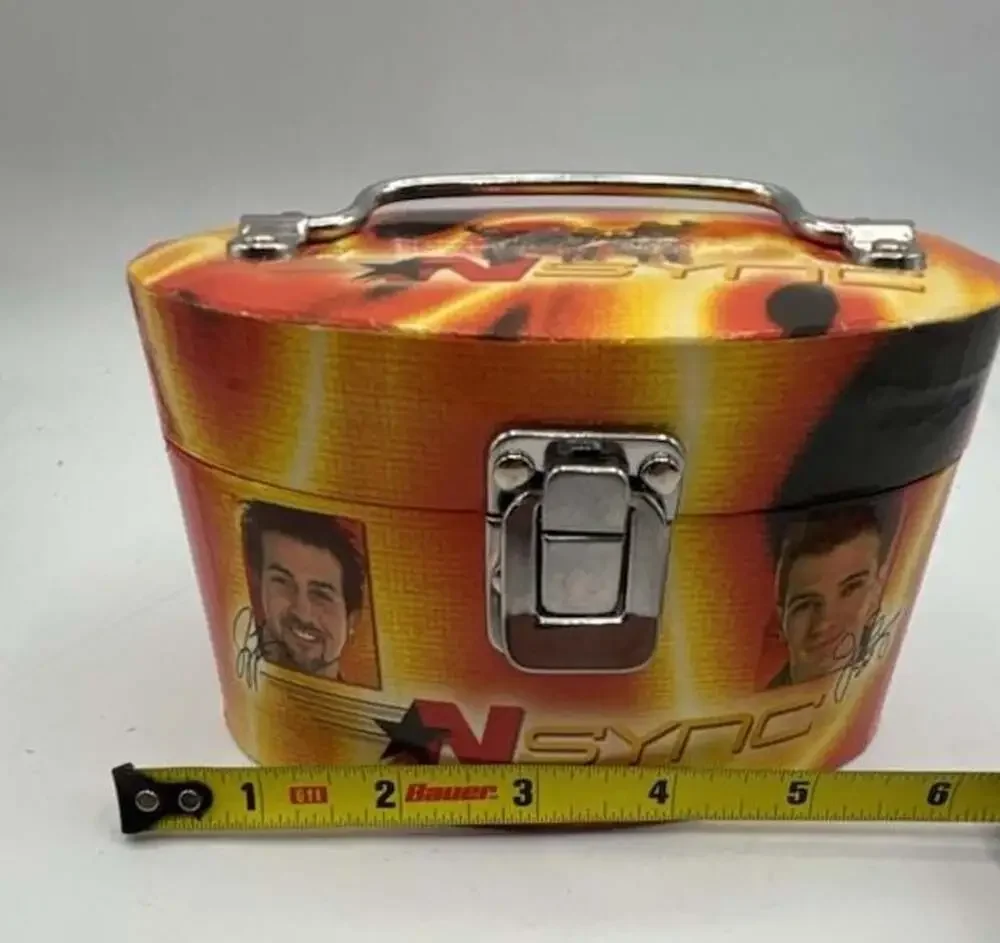 Vintage 2001 NSYNC Boy Band Oval Jewelry Box Tote with Mirror